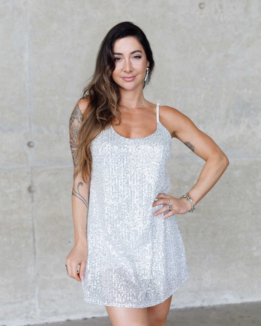 Macaquinho Vestido Glow Prata