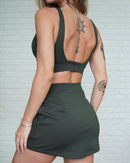 Short Saia Bliss Verde Militar (saia atrás)