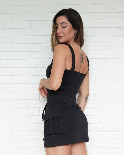 Short Saia Cargo Preto (tecido Chloé)