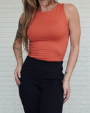 Regata Básica Poliamida Terra Cota