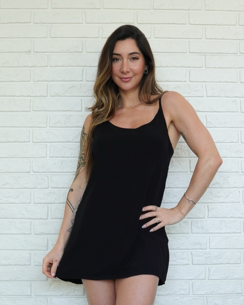 Macaquinho Vestido Preto