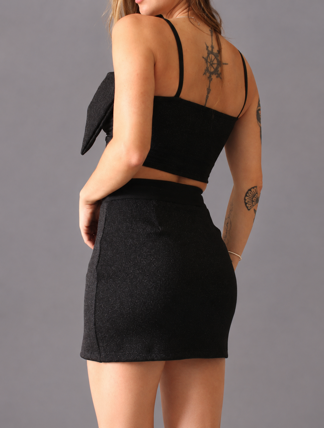 Top Laço Brilho Preto