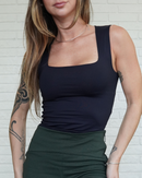 Regata Decote Quadrado Poliamida Preta