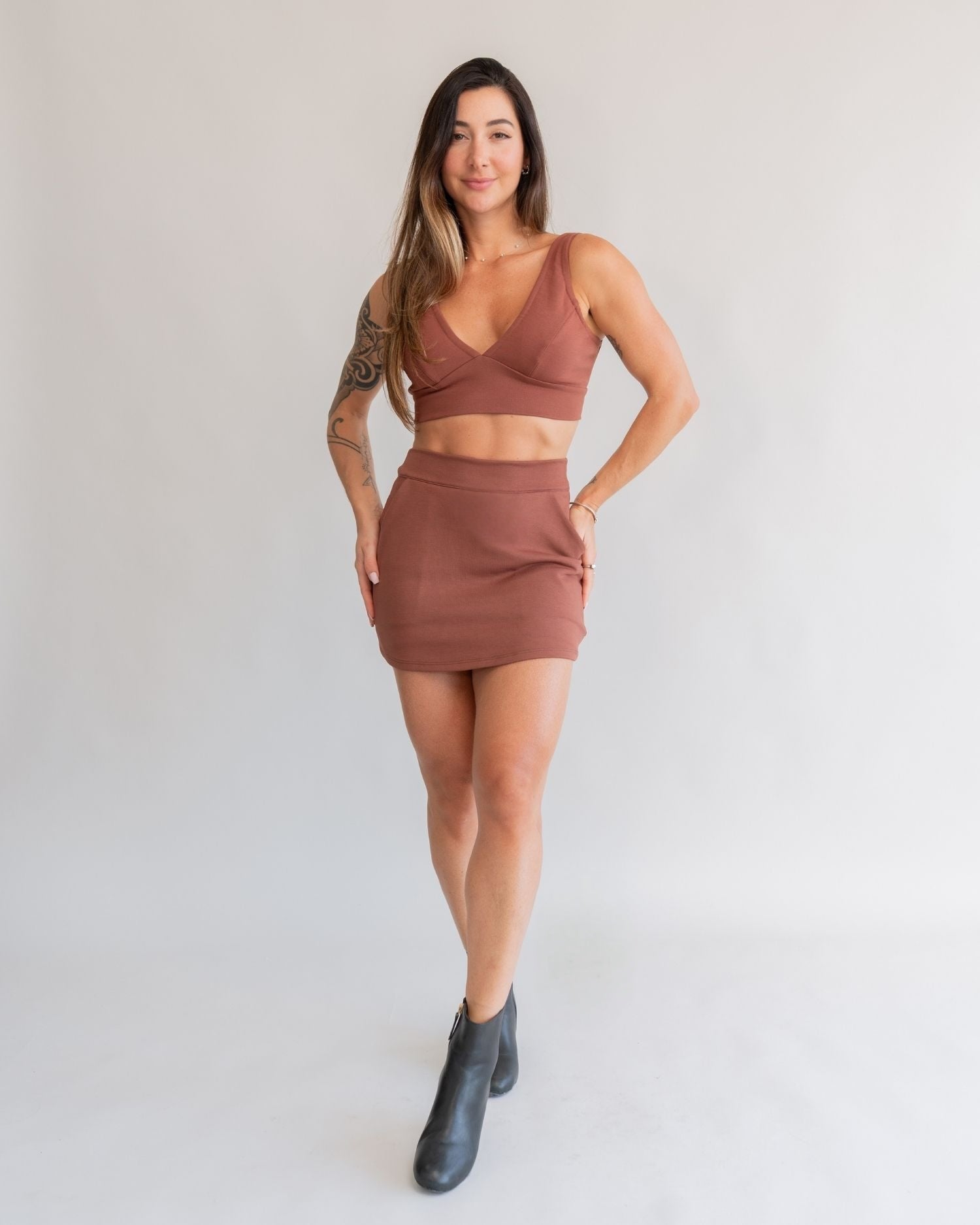 Short Saia Bliss Marrom (saia atrás)