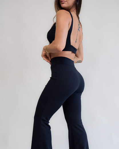 Calça Flare Bliss Preta