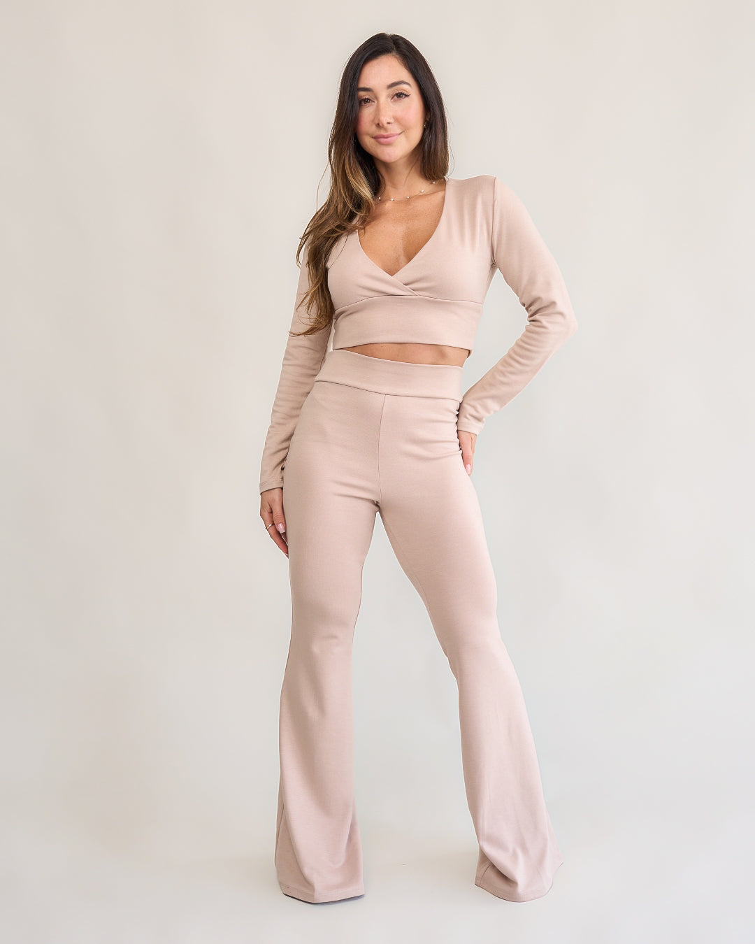 Blusa Transpassada Manga Longa Bliss Areia
