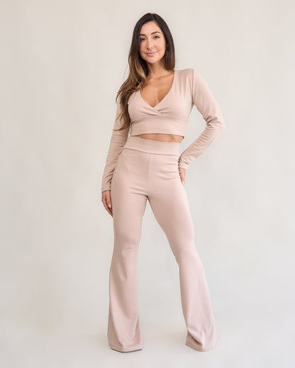 Blusa Transpassada Manga Longa Bliss Areia