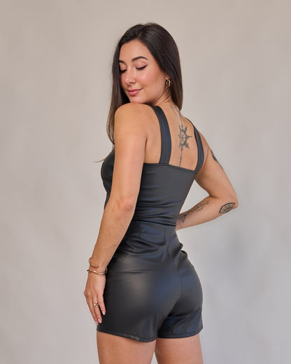 Short Leather Preto