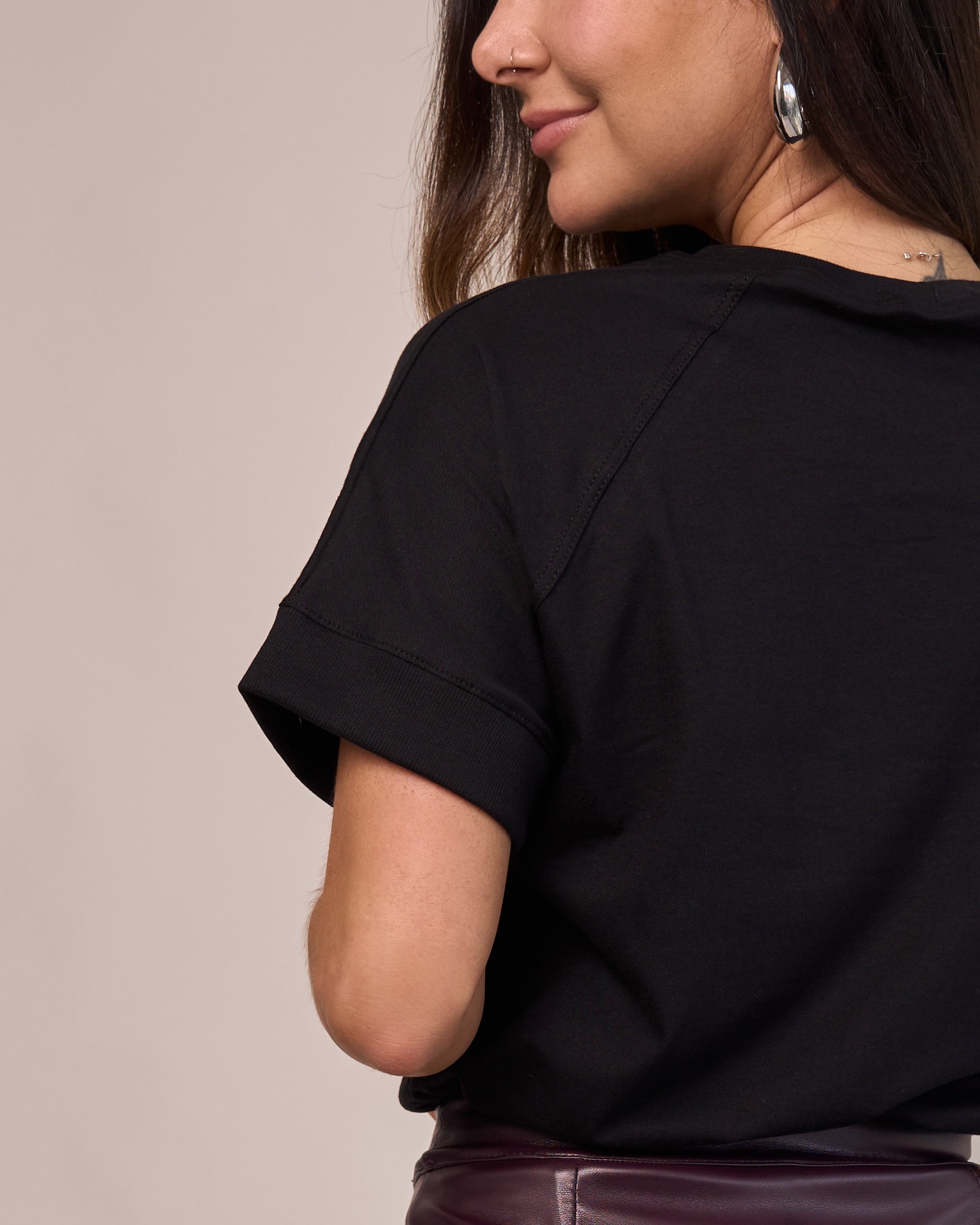 T-Shirt Básica Preta