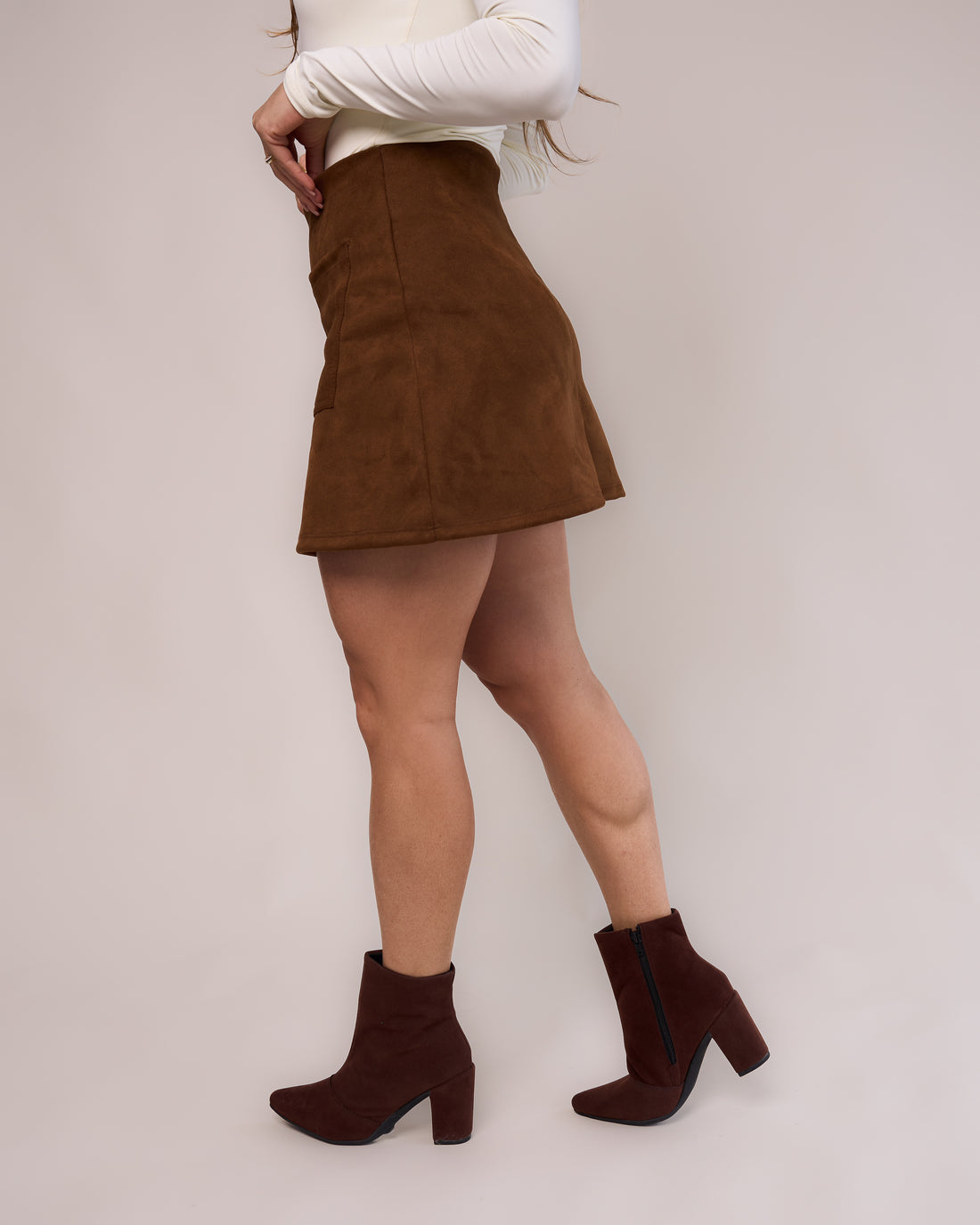 Short Saia Suede Caramelo
