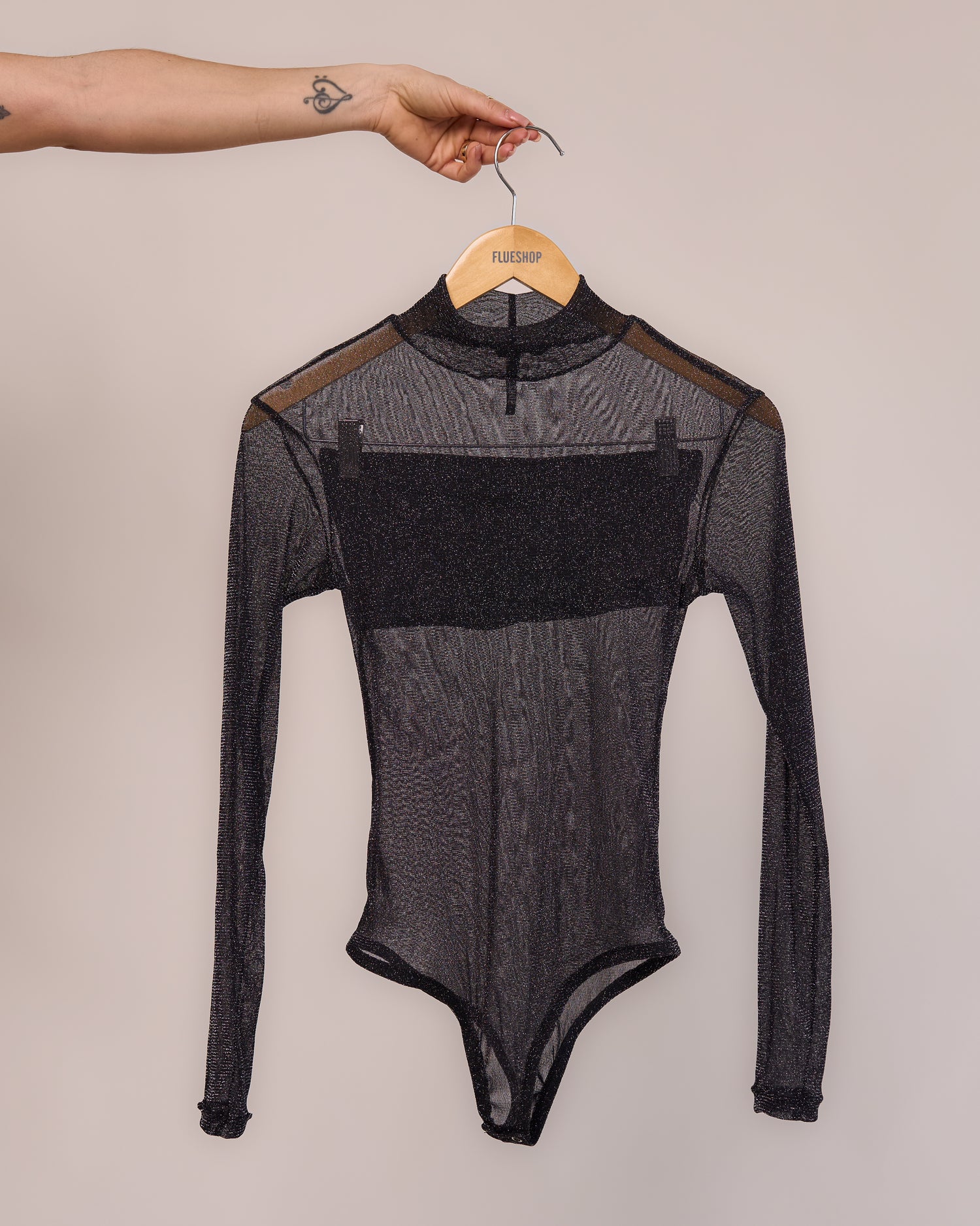 Body Tule Preto com Brilho
