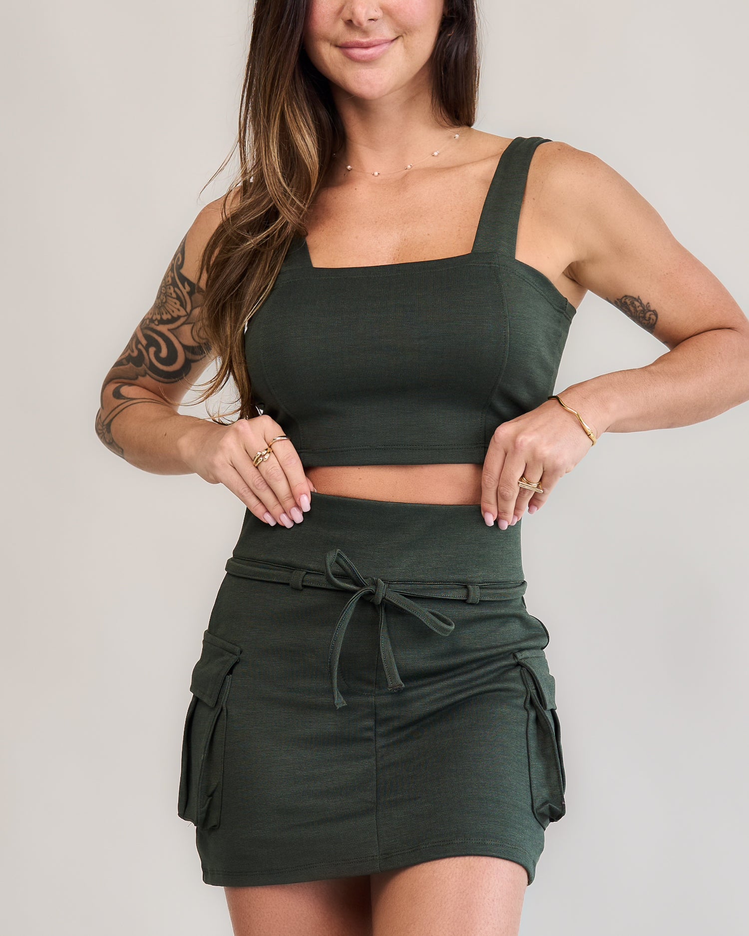 Short Saia Cargo Verde Militar