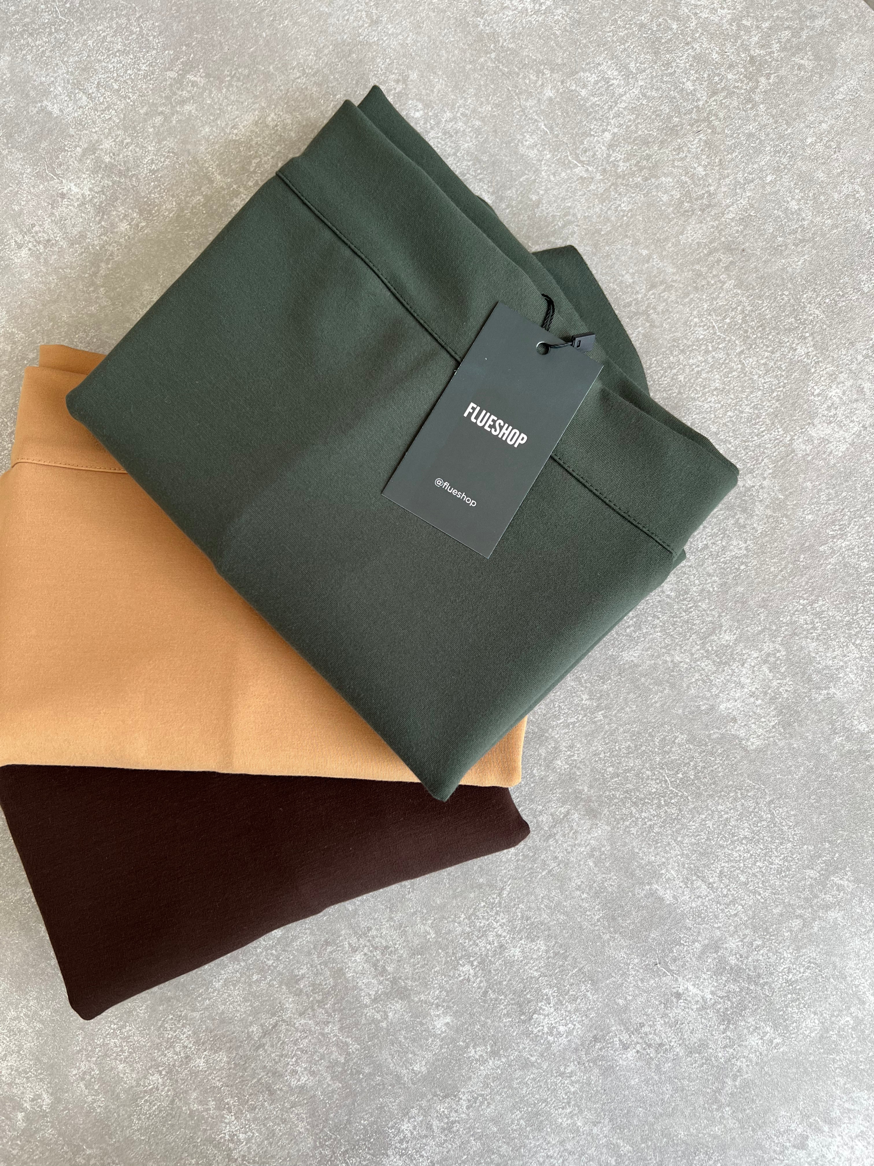 Short Saia Queens Verde Militar