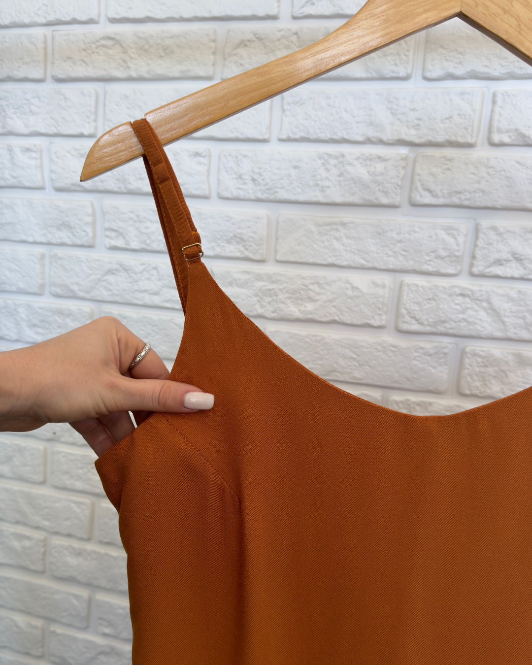 Macaquinho Vestido Marrom Guarana