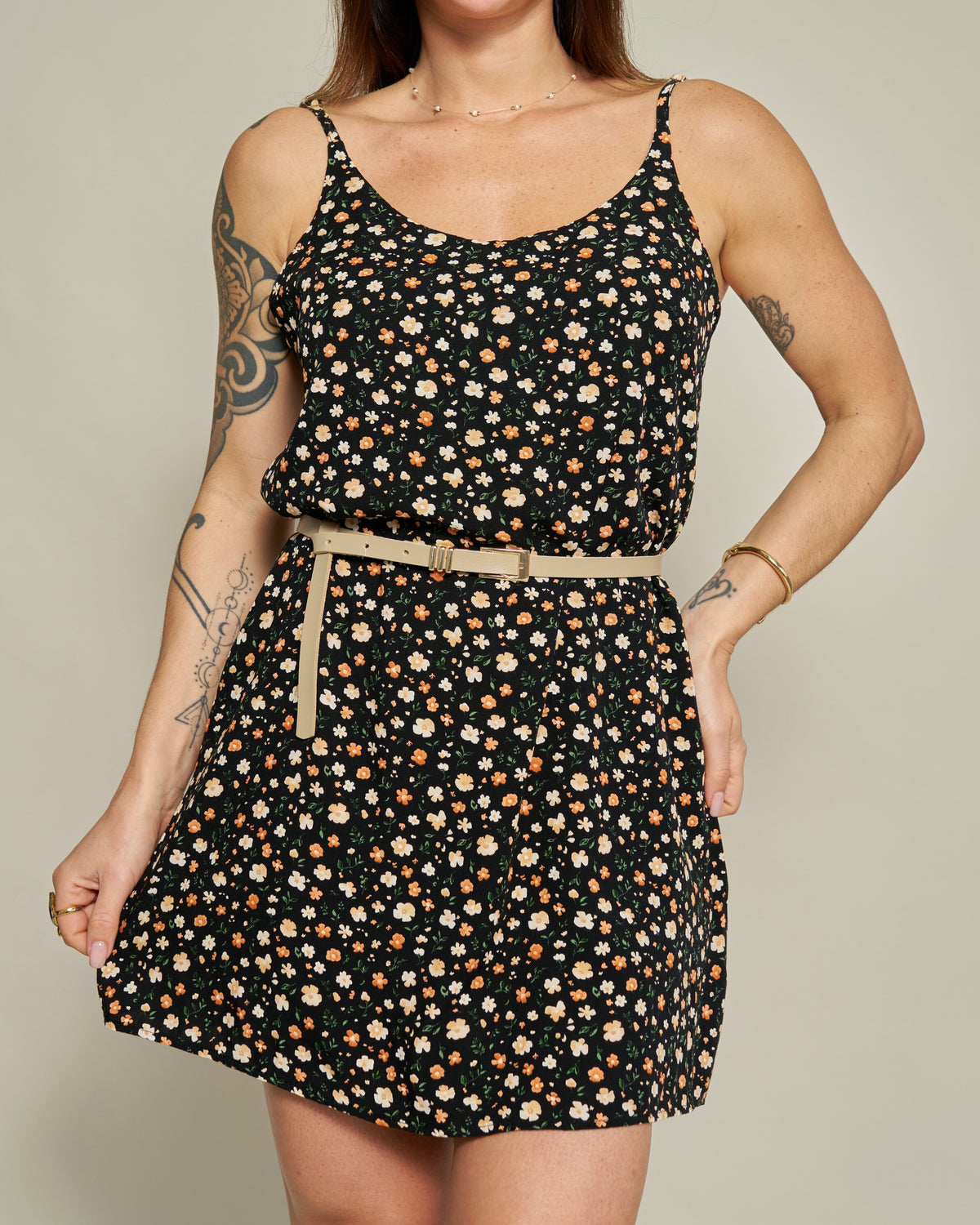 Macaquinho Vestido Floral Preto