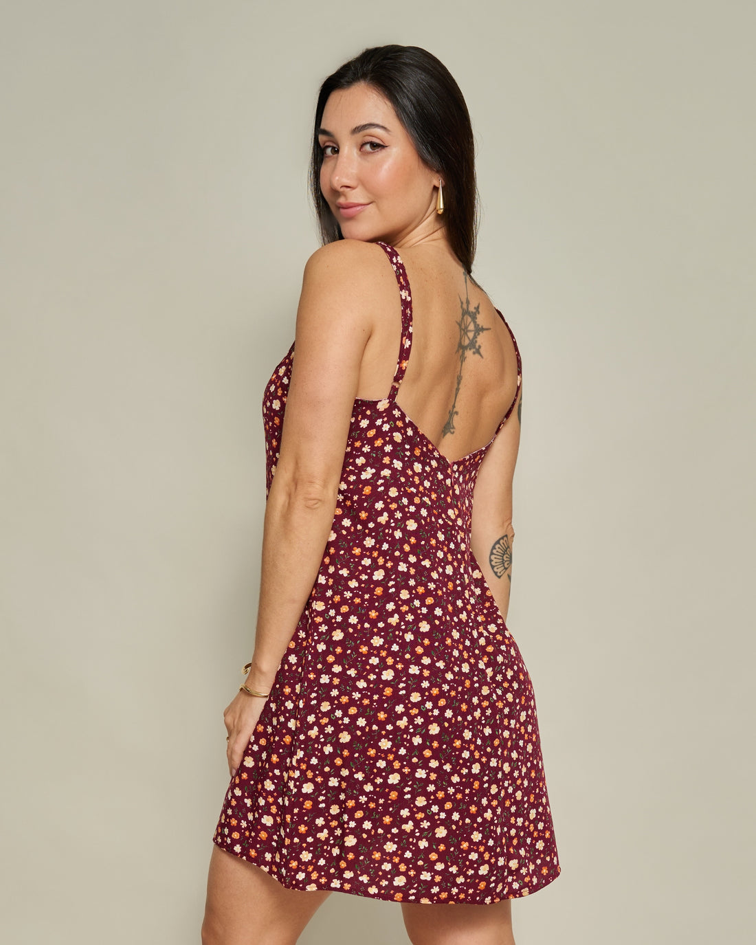 Macaquinho Vestido Floral Vinho