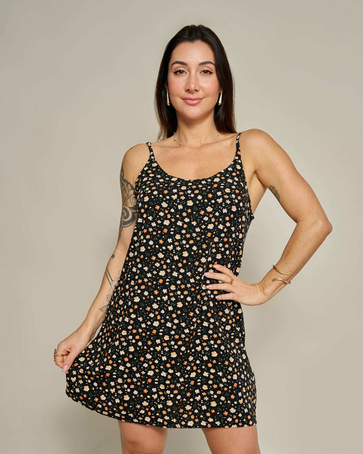 Macaquinho Vestido Floral Preto