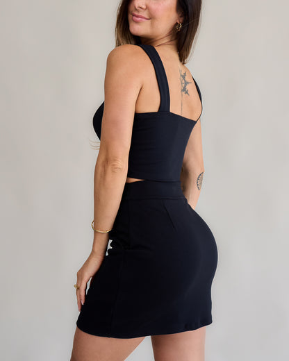 Short Saia Bliss Médio Preto