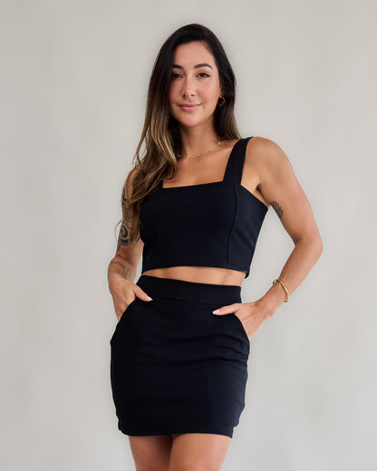 Short Saia Bliss Médio Preto