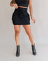 Short saia cargo preto feminino frente bolsos laterais cordão amarração top cargo bota preta