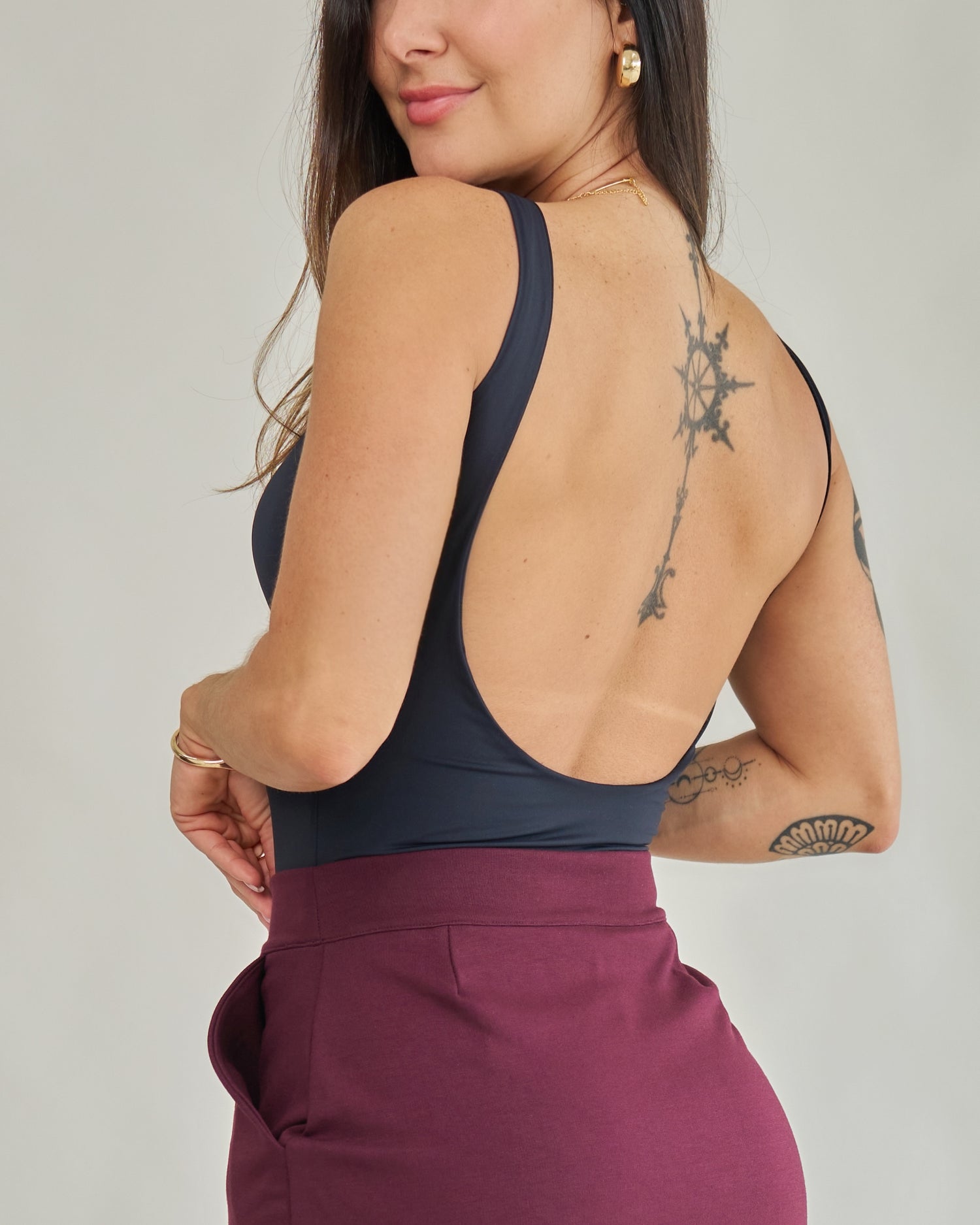 Body Costas Abertas Preto