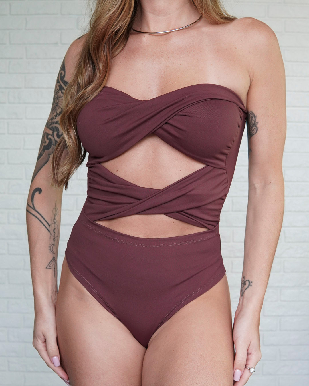 Body Recortes Marrom