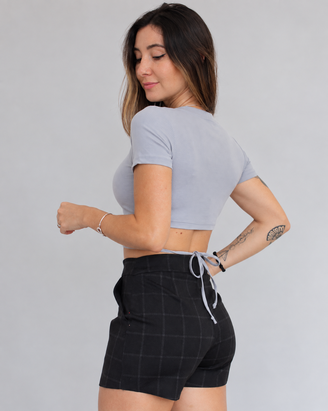 Cropped Celeste Cinza Manga Curta