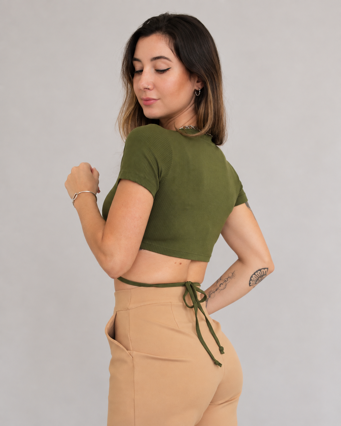 Cropped Celeste Verde Militar Manga Curta
