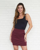 Short Saia Queens Médio Uva Vinho
