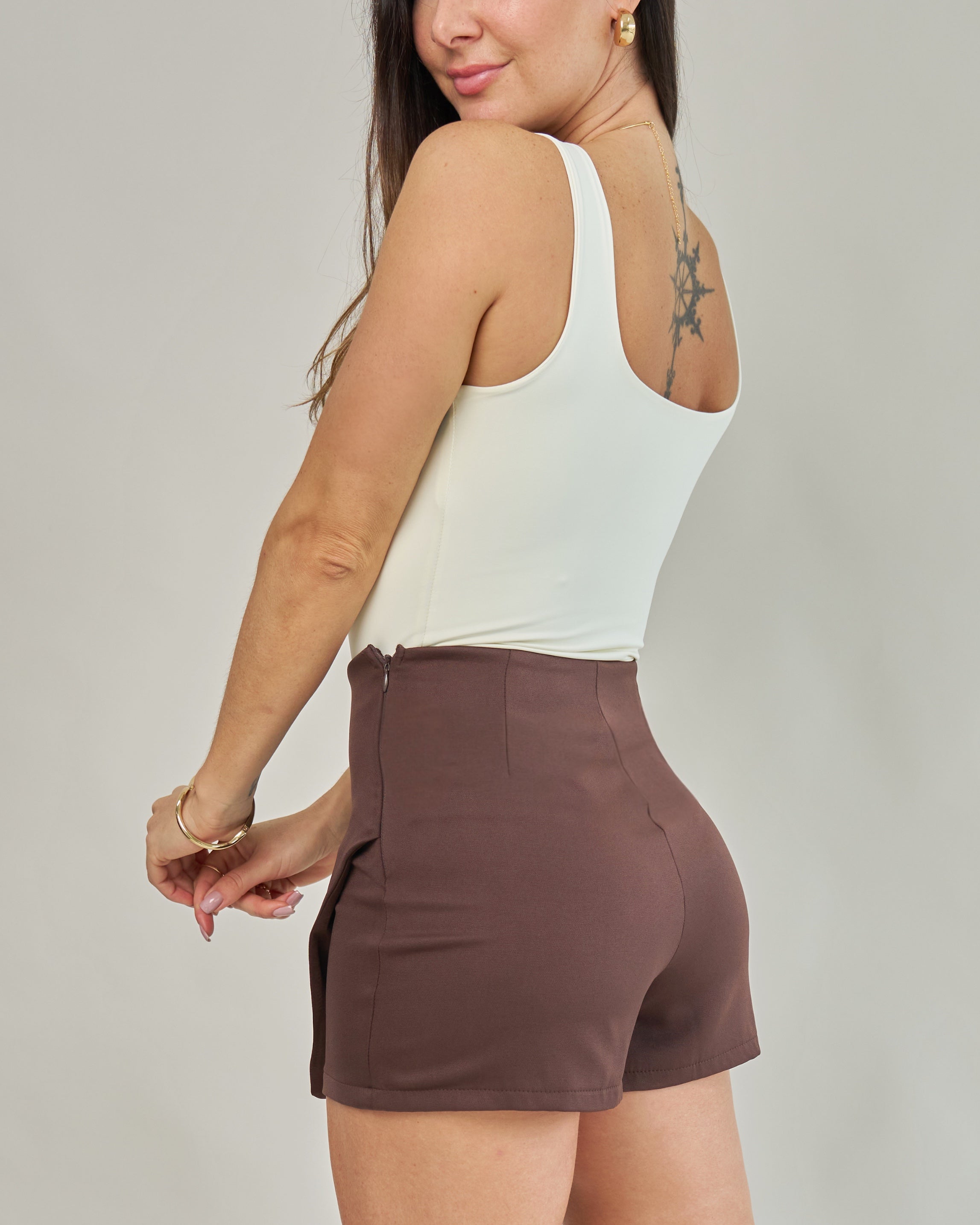Short Saia Alfaiataria Marrom