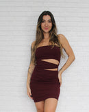 Vestido Recortes Vinho